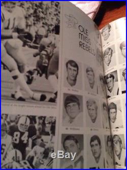 1971 Georgia Tech vs Mississippi Ole Miss Rebels Peach Bowl football Program